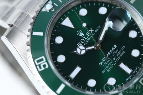 Rolex Submariner "Hulk" Green Dial Men's Luxury Watch 116610LV-97200