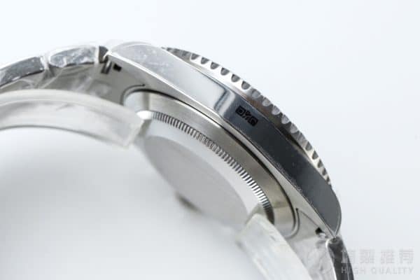 Rolex Submariner "Hulk" Green Dial Men's Luxury Watch 116610LV-97200